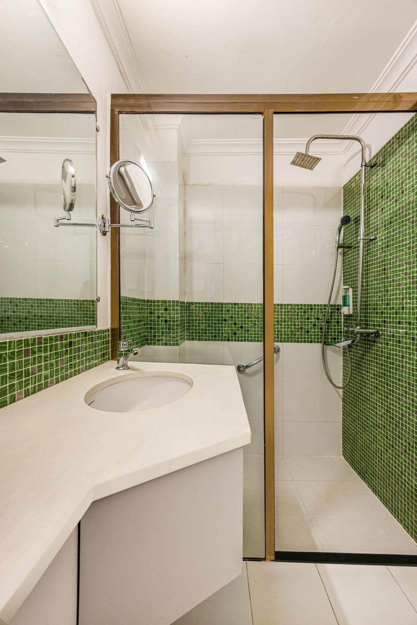 Hotel Clubhouse Nami Residency, 4*
